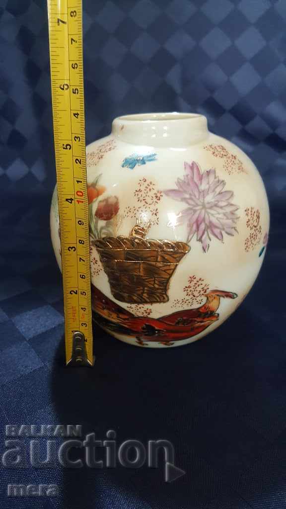 Porcelain Chinese vase - 6 Porcelain Chinese vase - 6