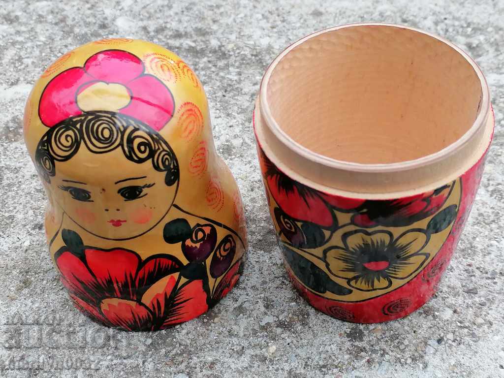 Delivery of Toy doll, matryoshka doll Delivery of Toy doll, matryoshka doll