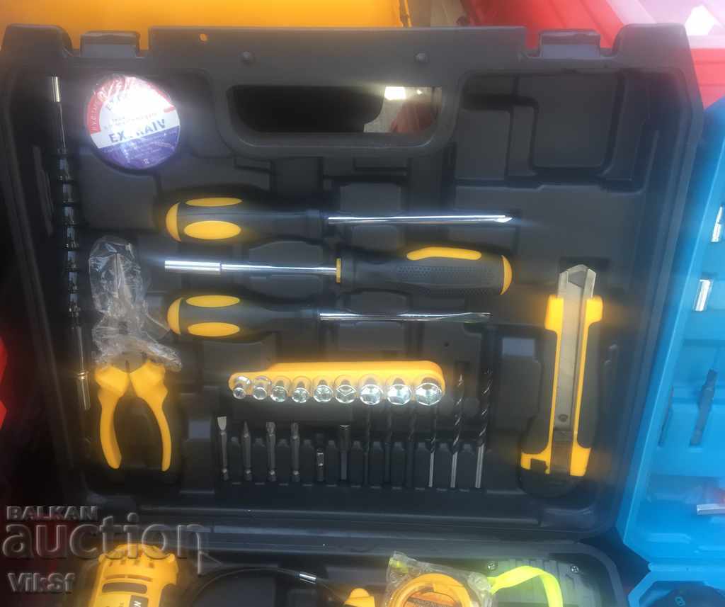 Delivery of Cordless screwdriver VERMARK STARKE 24V with 2 batteries