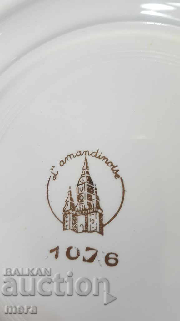 Porcelain plates -L'amandinoise - 7 Porcelain plates -L'amandinoise - 7