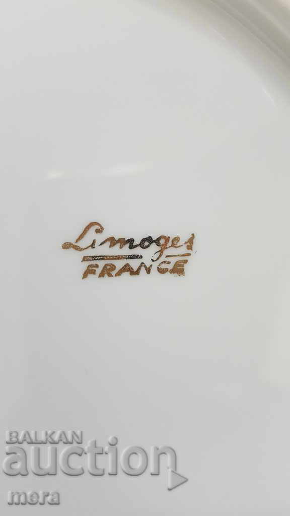 Delivery of Porcelain plate - Limoges