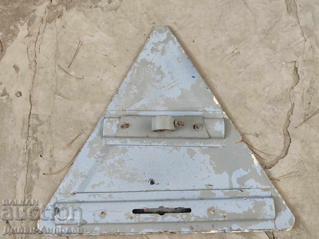 Auction Metal sign - Road sign Auction Metal sign - Road sign