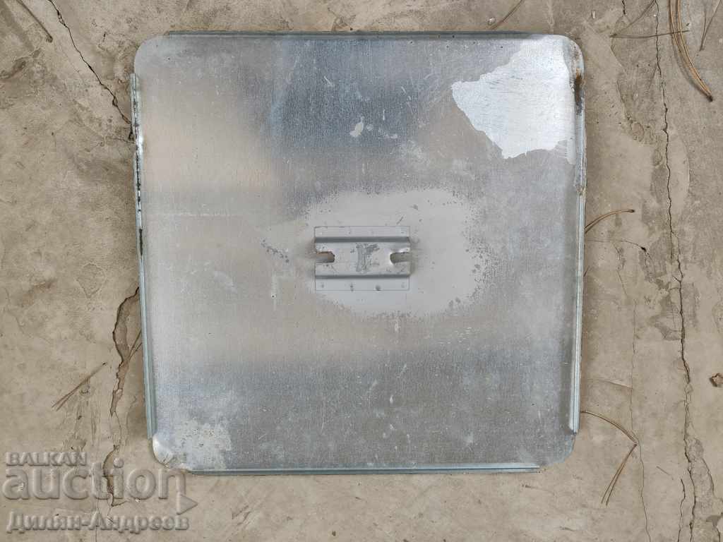 Auction Metal sign - road sign Auction Metal sign - road sign