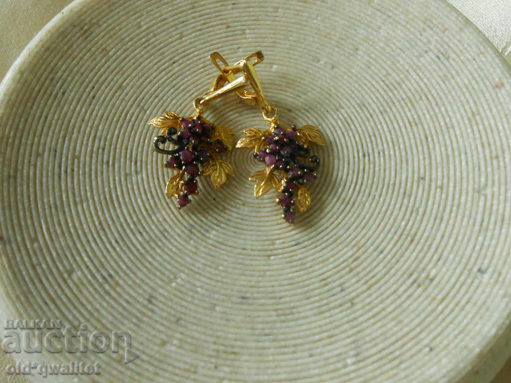 Auction Earrings, 925 Silver with Gold Plating and Ruby Rubies Auction Earrings, 925 Silver with Gold Plating and Ruby Rubies