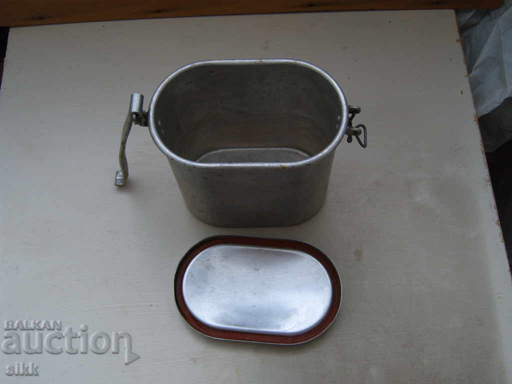 Δημοπρασία μπαστούνι ενός στρατιώτη Δημοπρασία μπαστούνι ενός στρατιώτη