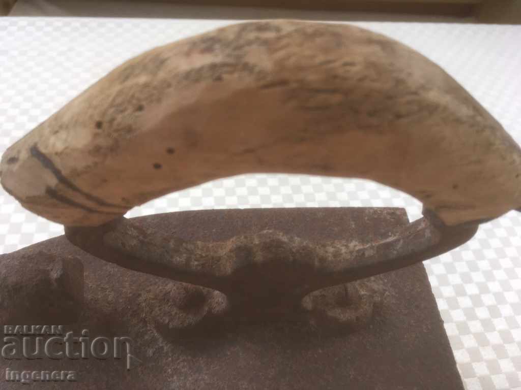 Auction  CHERRY IRON ANTIQUE