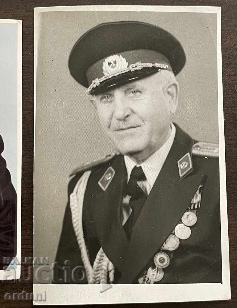 Auction 1777 Bulgaria two photos senior lieutenant Construction troops Auction 1777 Bulgaria two photos senior lieutenant Construction troops