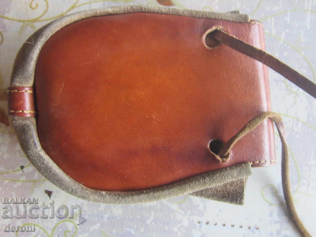 Delivery of Amazing leather purse bag Delivery of Amazing leather purse bag