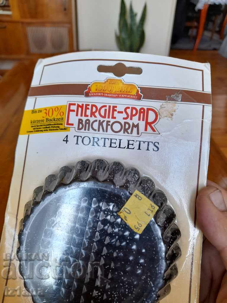 Auction Old forms for Zenker Cakes Auction Old forms for Zenker Cakes