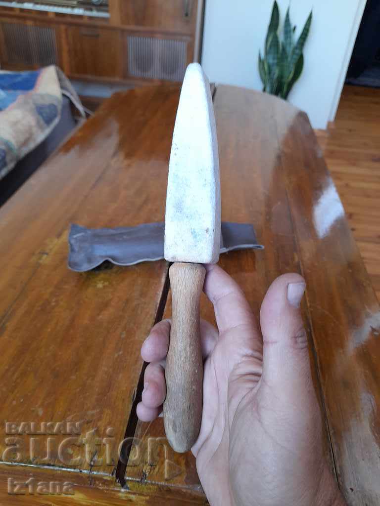 Auction Old knife sharpener, knives Auction Old knife sharpener, knives