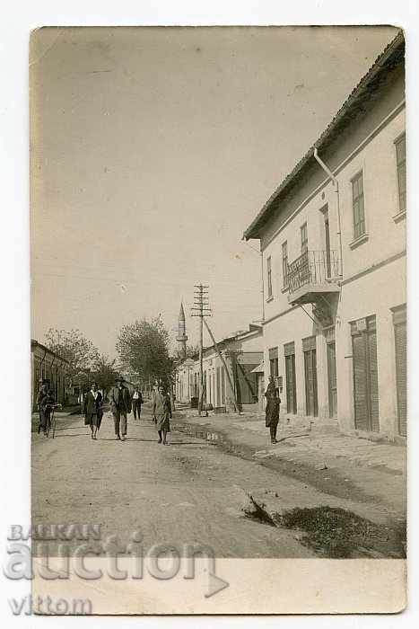 Търговище рядка снимка картичка 1927 изглед улица джамия