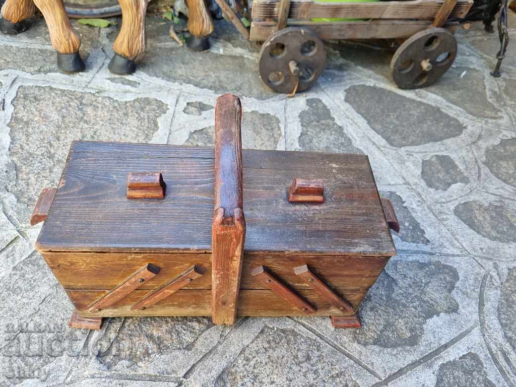 Old dressing table. Wooden locker with price 55.00 BGN | € 28.12 Old dressing table. Wooden locker with price 55.00 BGN | € 28.12