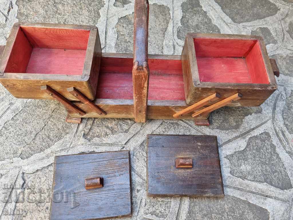 Auction Old dressing table. Wooden locker Auction Old dressing table. Wooden locker