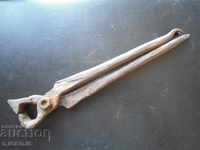 Old craftsmanship pliers