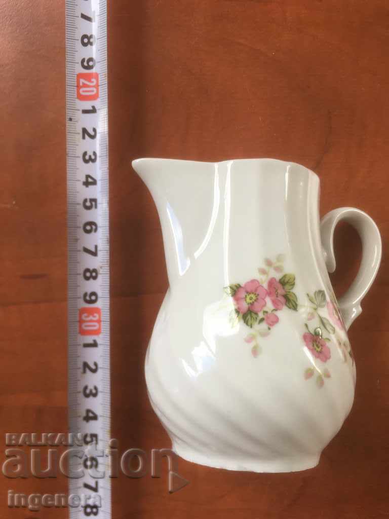 PORCELAIN JUG KANICKA BULGARIA cu preț 13.00 BGN | € 6.65 PORCELAIN JUG KANICKA BULGARIA cu preț 13.00 BGN | € 6.65