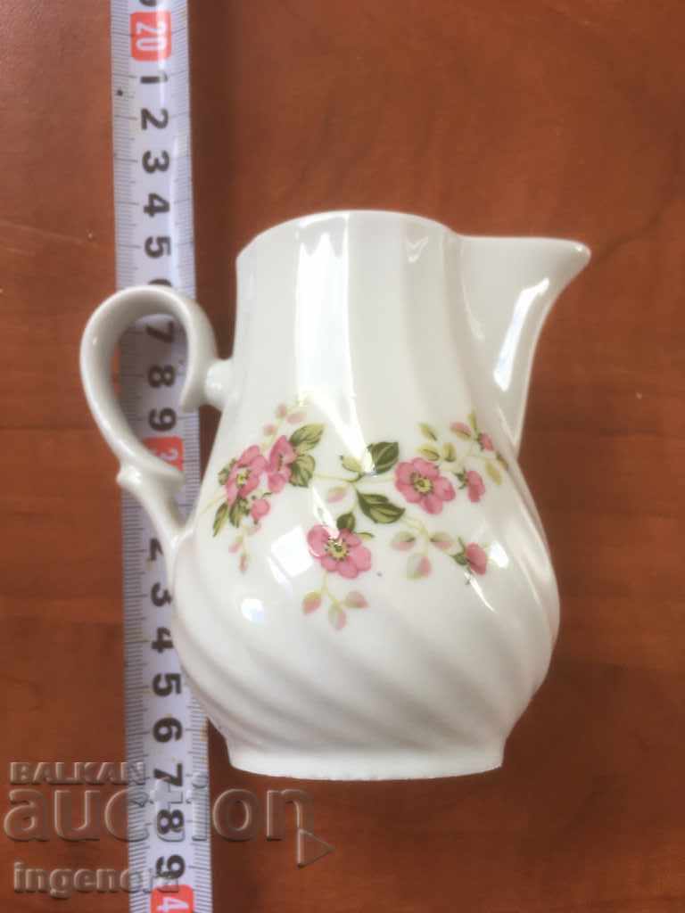 Livrarea PORCELAIN JUG KANICKA BULGARIA Livrarea PORCELAIN JUG KANICKA BULGARIA