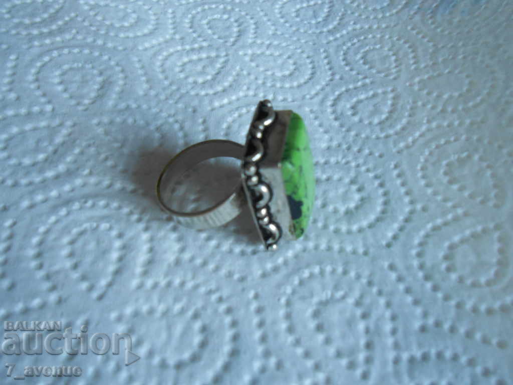 Δαχτυλίδι με πράσινη πέτρα VINTAGE 03.09.2021 - 5 Δαχτυλίδι με πράσινη πέτρα VINTAGE 03.09.2021 - 5