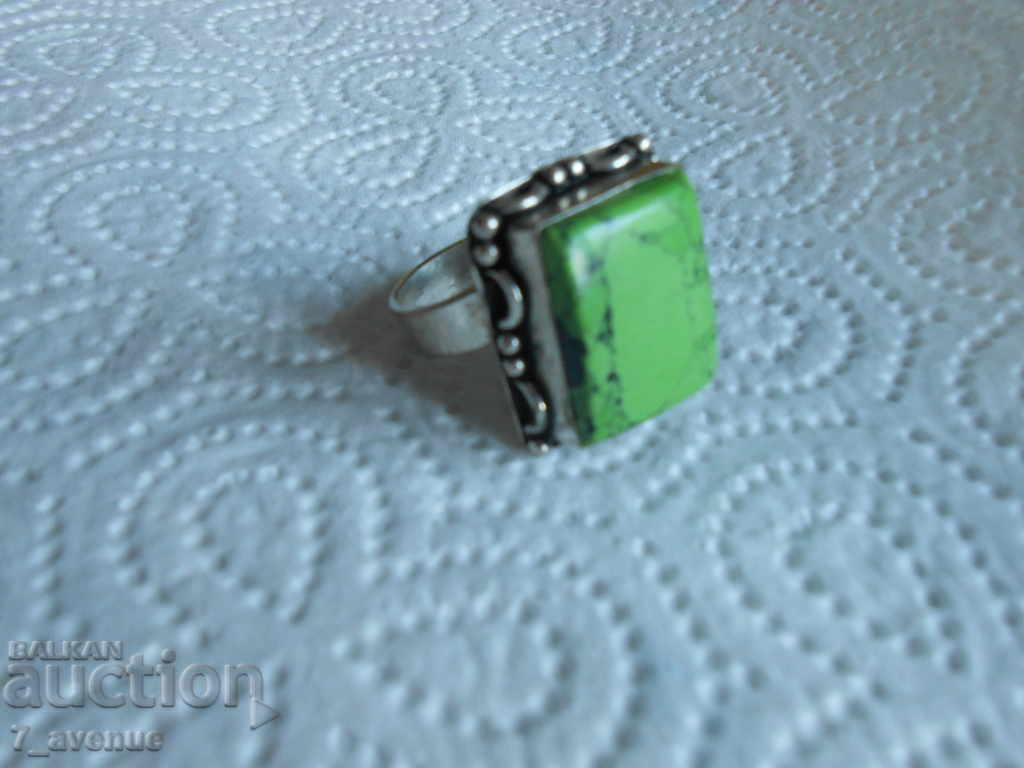 Δαχτυλίδι με πράσινη πέτρα VINTAGE 03.09.2021 - 6 Δαχτυλίδι με πράσινη πέτρα VINTAGE 03.09.2021 - 6