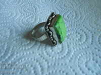 Ring with green stone VINTAGE 03.09.2021