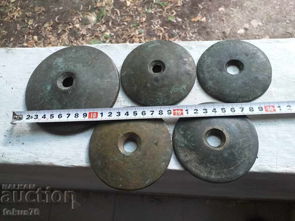 Delivery of Old bronze Ottoman scales - exagia