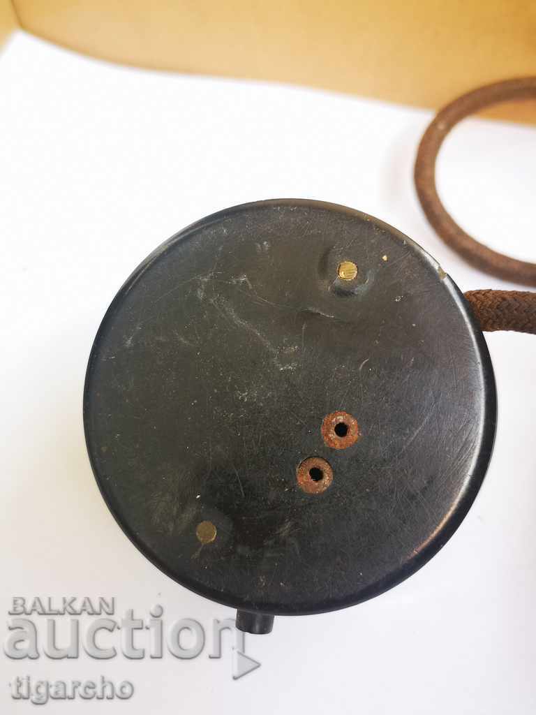 Auction Old station speaker Auction Old station speaker