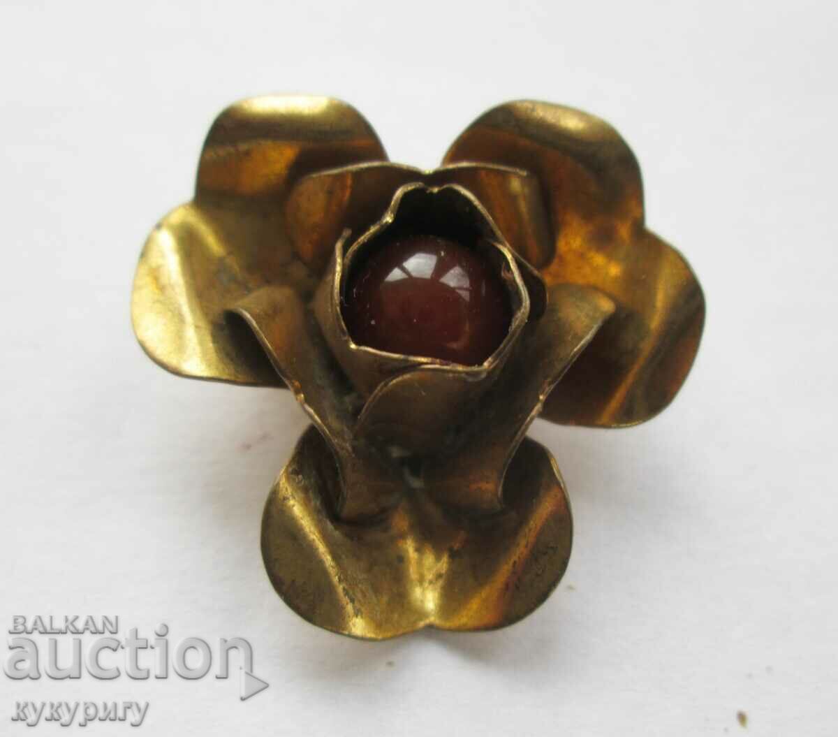 Επιχρυσωμένη καρφίτσα λουλουδιών γηραιάς κυρίας - 5 Επιχρυσωμένη καρφίτσα λουλουδιών γηραιάς κυρίας - 5