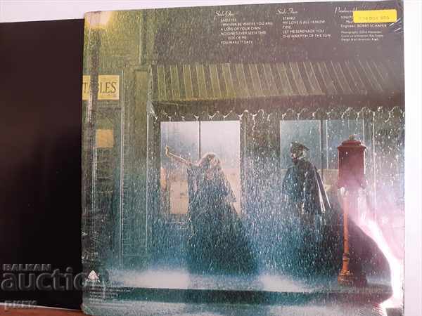 Melissa Manchester - Singin '1977 with price 15.00 BGN | € 7.67