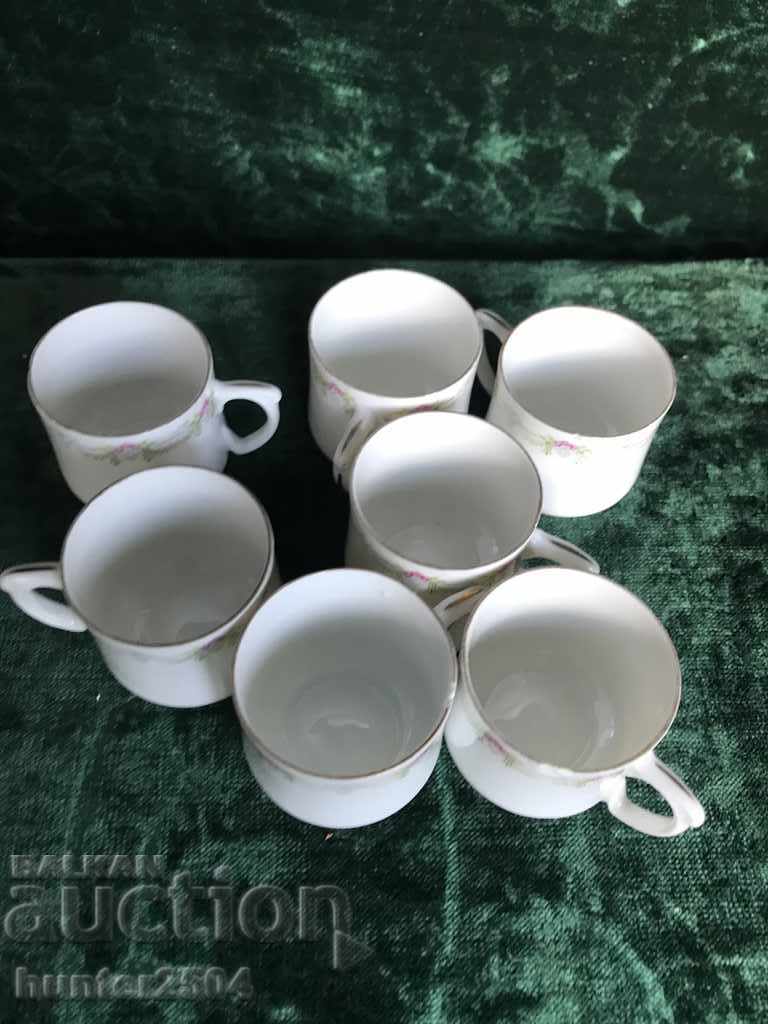 Auction  Fine bone china cups, not marked