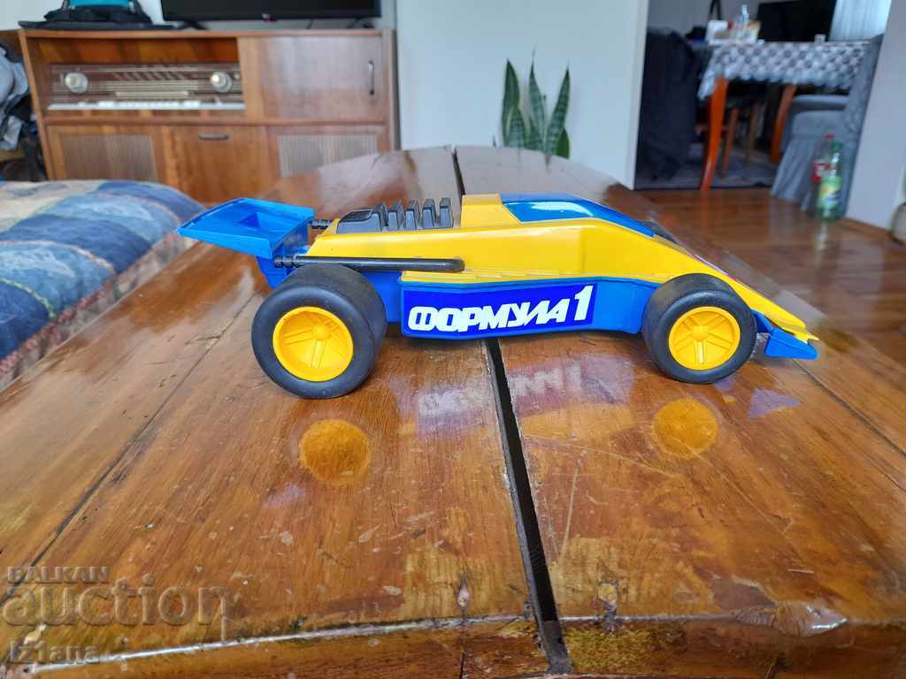 Δημοπρασία Παλαιό αυτοκίνητο παιχνίδι Δημοπρασία Παλαιό αυτοκίνητο παιχνίδι