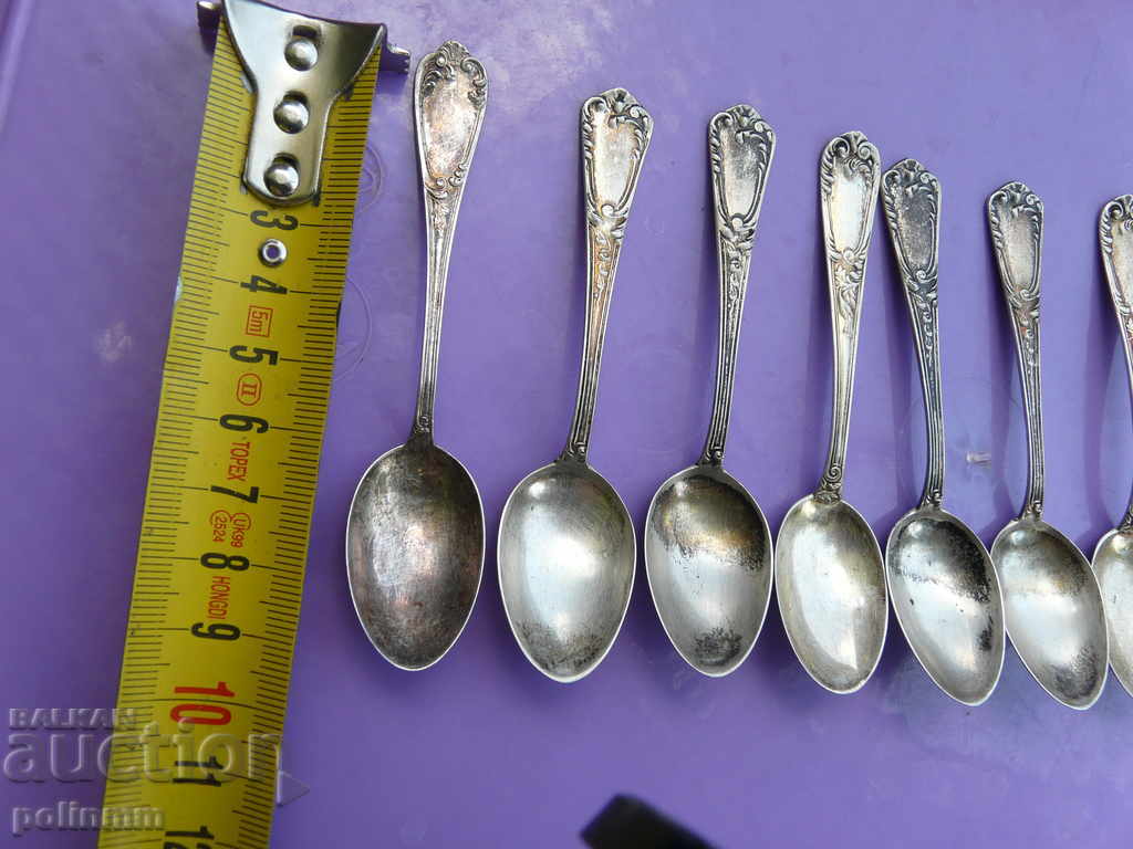 French silver spoons with price 200.00 BGN | € 102.26 French silver spoons with price 200.00 BGN | € 102.26