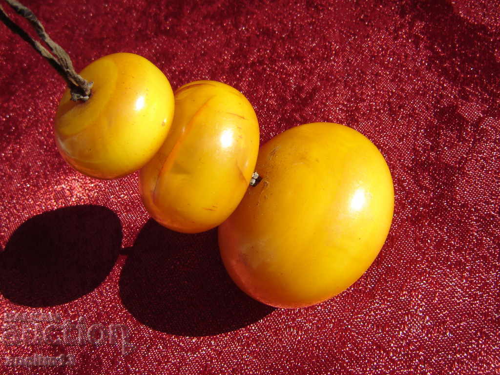 Old Amber Bakelite Necklace - 6