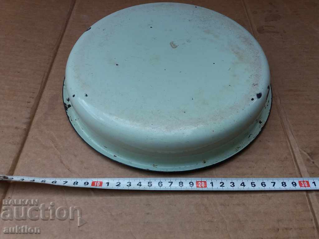 ENAMELED SOC. PIZZA TRAY - 6