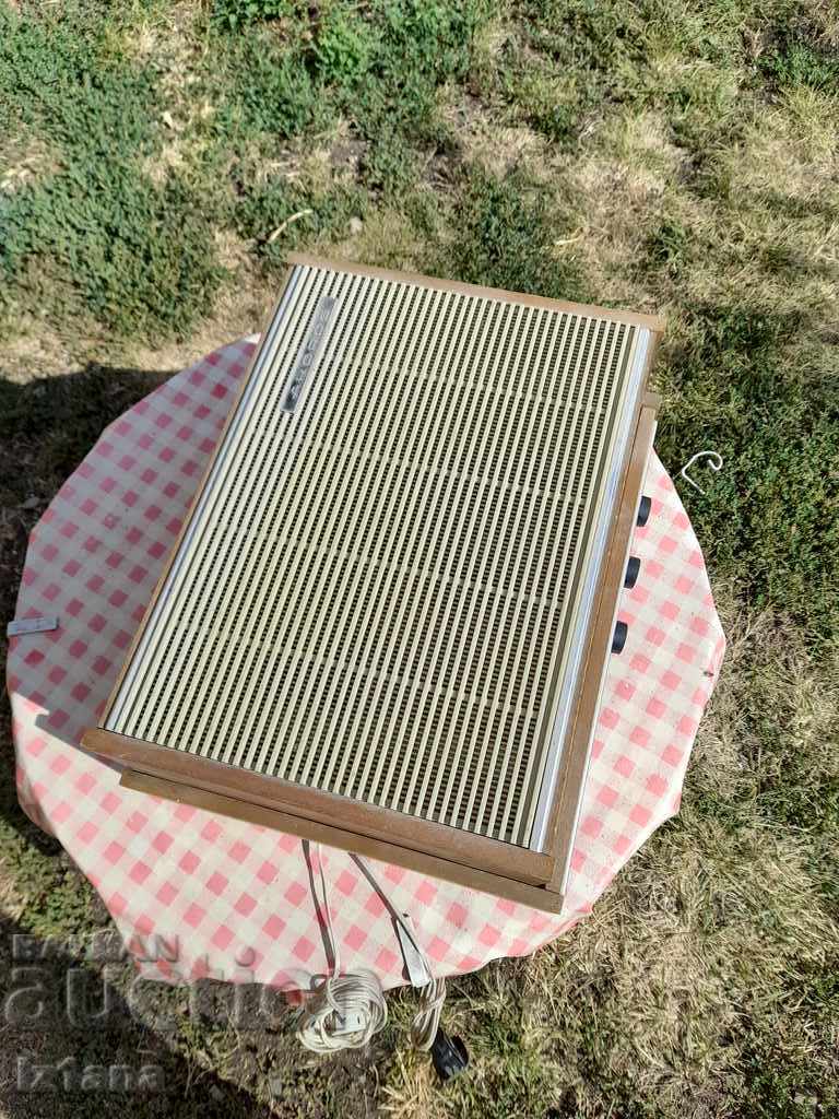 Delivery of Old turntable Riga Akords Delivery of Old turntable Riga Akords