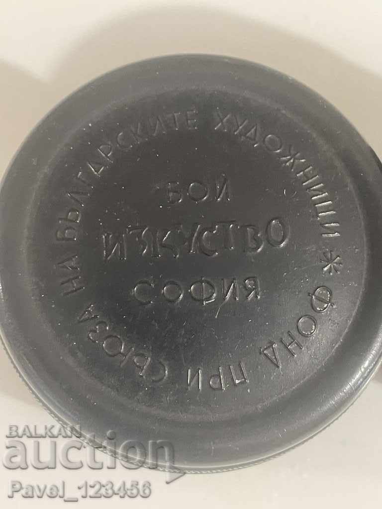 2 buc. cutii de bachelită pentru vopsele de artă Sofia cu preț € 15.00 | 29.34 BGN 2 buc. cutii de bachelită pentru vopsele de artă Sofia cu preț € 15.00 | 29.34 BGN