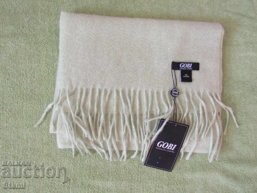 Fine scarf 100% cashmere, mint color, Mongolia with price 146.00 BGN | € 74.65