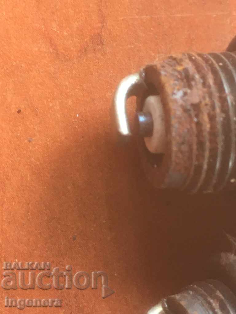 Auction SPARK FLAMMABLE NEW USSR-4 PCS Auction SPARK FLAMMABLE NEW USSR-4 PCS