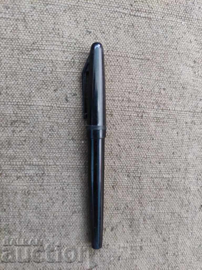 Seagull pen