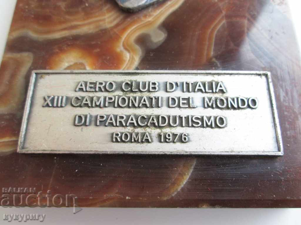 Παλαιό σήμα πλάκας XIII Παγκόσμιο Πρωτάθλημα αλεξιπτωτιστών με τιμή 45.00 BGN | € 23.01
