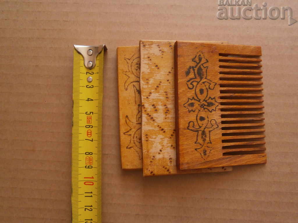 antique wooden comb lot - 6 antique wooden comb lot - 6