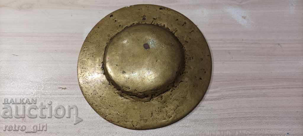 Vând panou vechi de bronz. cu preț 14.00 BGN | € 7.16