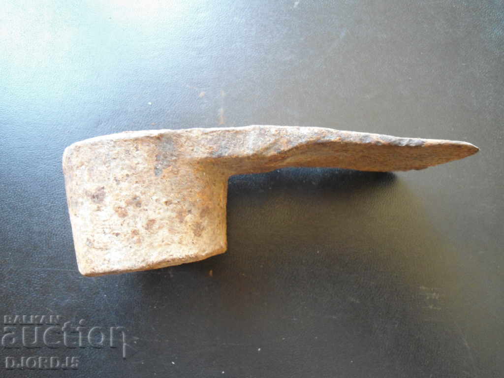 Old farm implements, dude with price 3.00 BGN | € 1.53 Old farm implements, dude with price 3.00 BGN | € 1.53