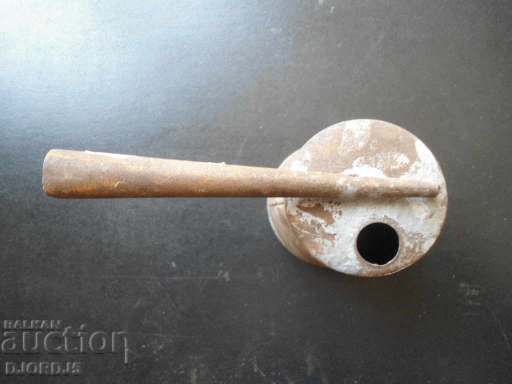 Old painting tool with price 3.00 BGN | € 1.53