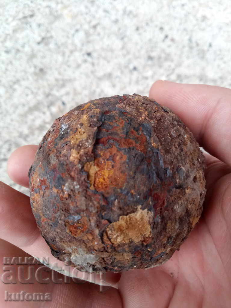 Auction Old cannonball Auction Old cannonball