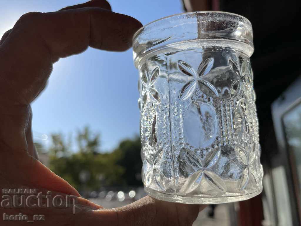 10648. SERVICE BRANDY GLASSES SOLID GLASS - 6 10648. SERVICE BRANDY GLASSES SOLID GLASS - 6