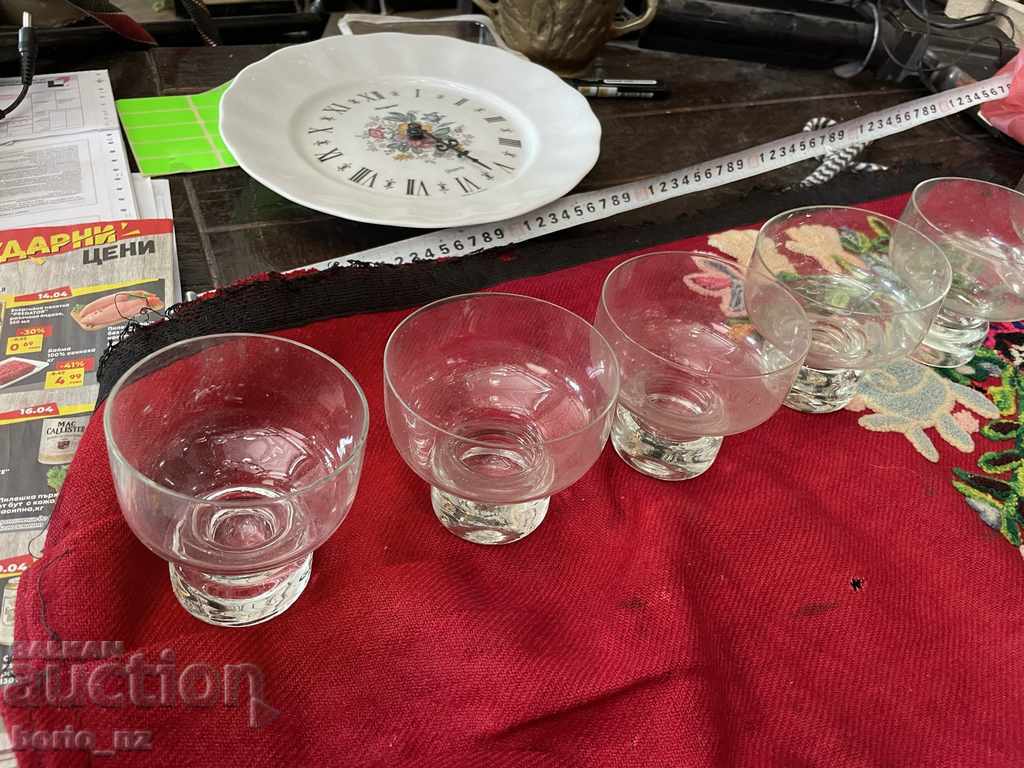 Auction 10653. SERVICE BUY GLASS Auction 10653. SERVICE BUY GLASS