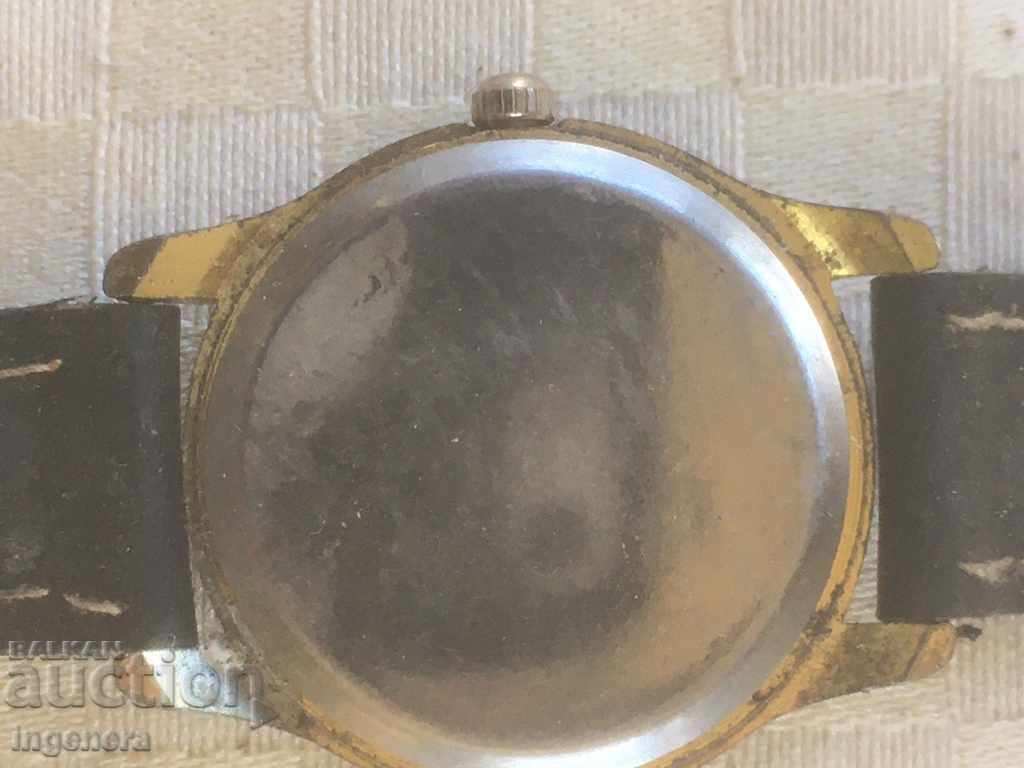 Παράδοση CLASSIC CLOCK Παράδοση CLASSIC CLOCK