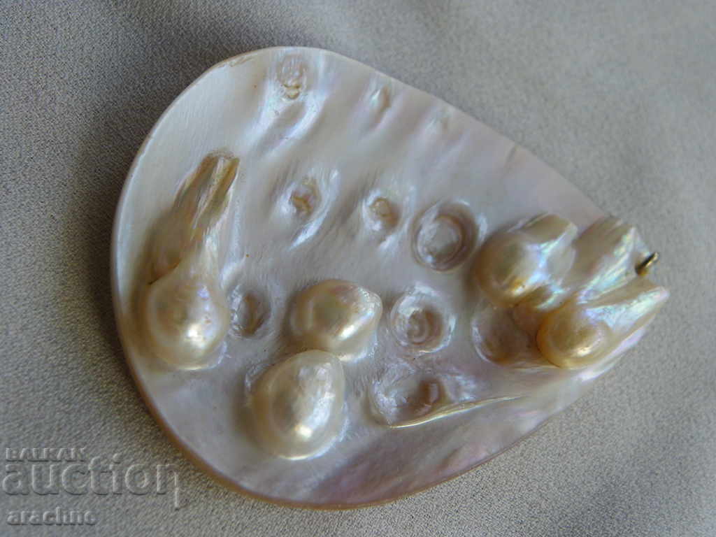 Birthday Pearl Locket with price 38.90 BGN | € 19.89 Birthday Pearl Locket with price 38.90 BGN | € 19.89