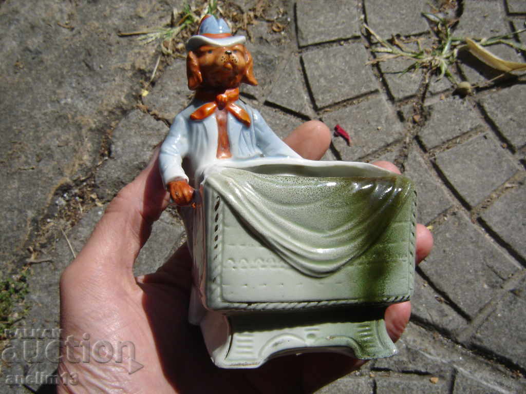 STAR PORCELAIN DOG with price 45.00 BGN | € 23.01 STAR PORCELAIN DOG with price 45.00 BGN | € 23.01