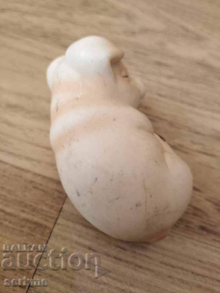 Delivery of Porcelain figure Delivery of Porcelain figure