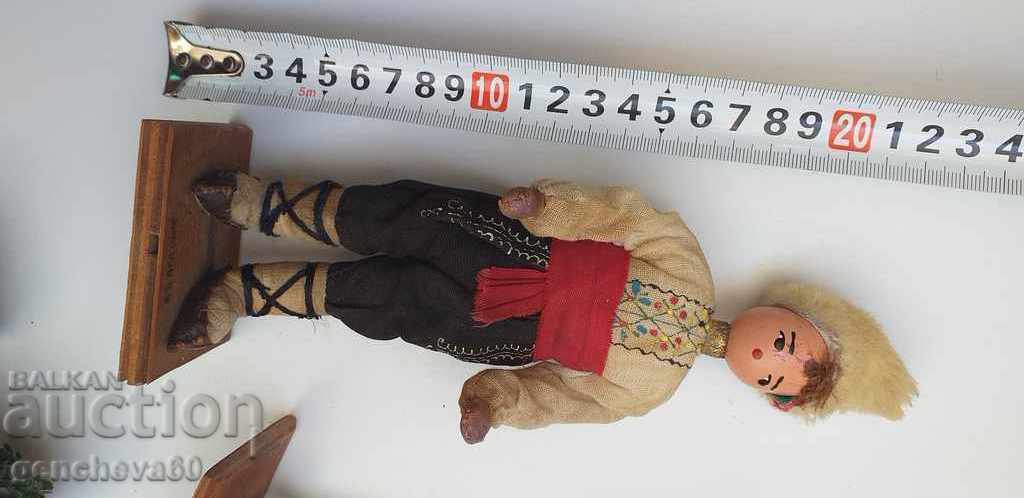 TWO Bulgarian dolls in traditional costume SP Burgas with price 45.00 BGN | € 23.01 TWO Bulgarian dolls in traditional costume SP Burgas with price 45.00 BGN | € 23.01